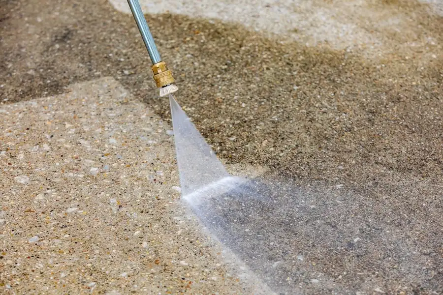 Driveway Pressure Washing For Seasonal Home Maintenance in Lafayette, LA
