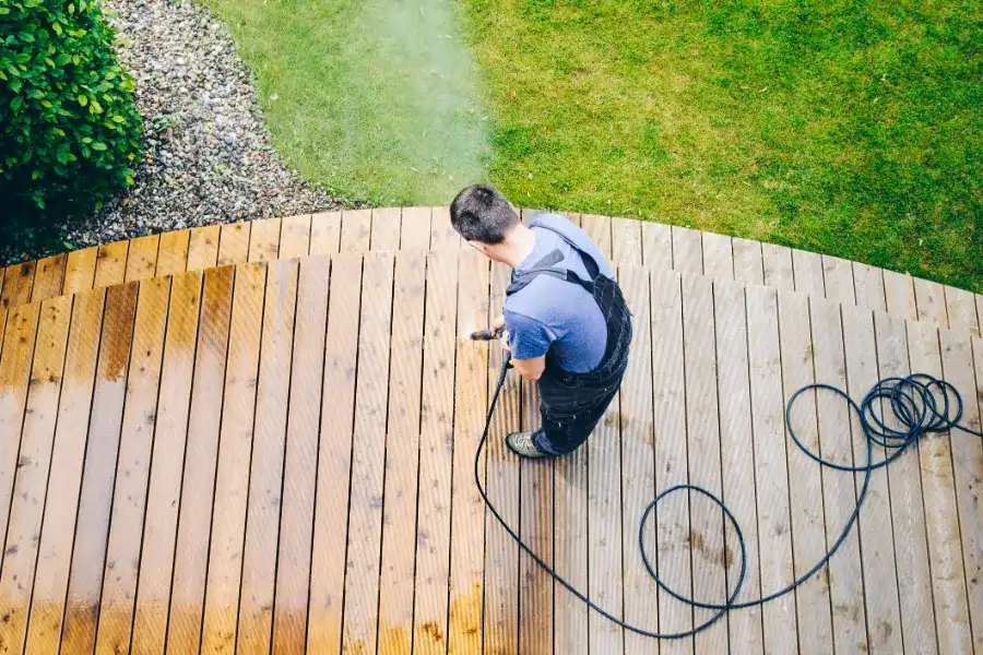 Preparing Your Deck for Staining After Pressure Washing in Lafayette, LA